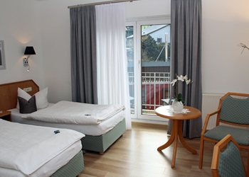 Doppelzimmer und Balkon im Hotel Zur Linde Freital